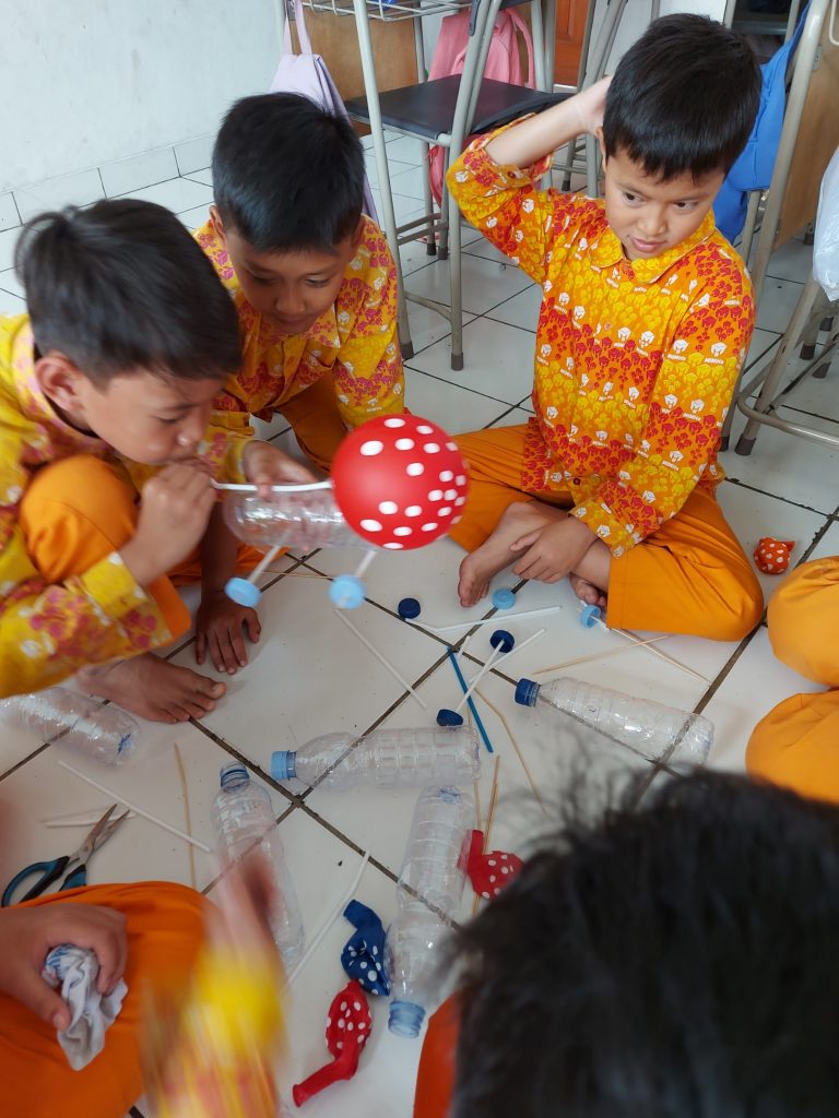 Salah satu metode pembelajaran Inovatif di Madrasah Interkatif Miftahul Huda (MIMHa)