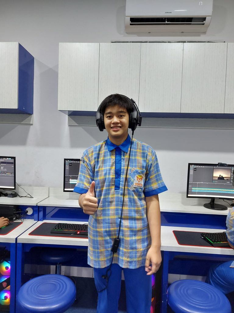 Membangun Generasi Digital: Pelajaran IT di Madrasah Tsanawiyah