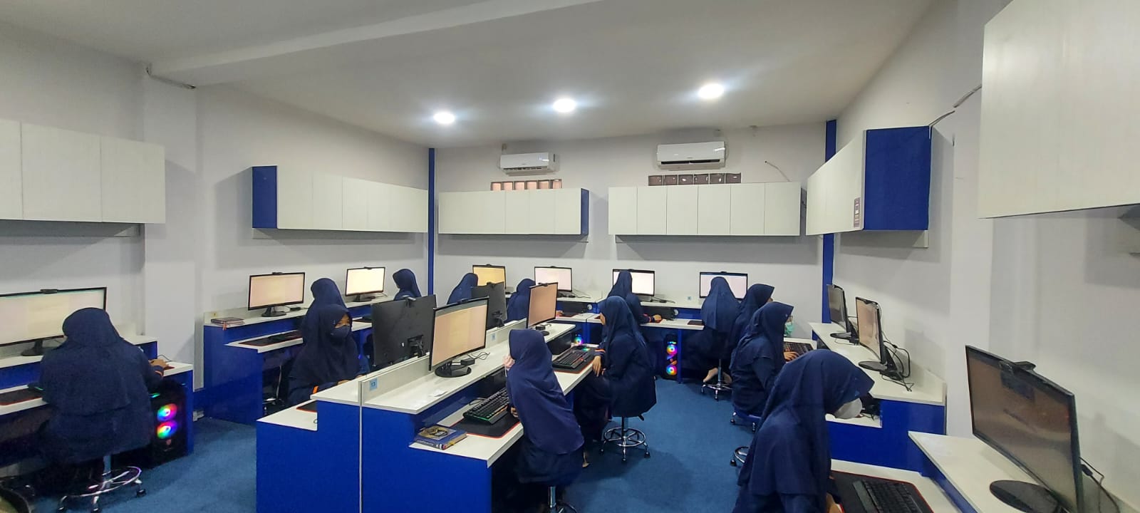 Mimha Sekolah IT di Bandung