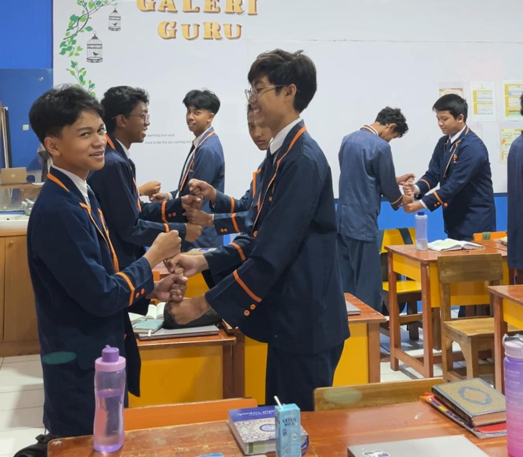 Kreativitas Siswa Kelas IX Sekolah SMP/MTS Informatika MIMHa